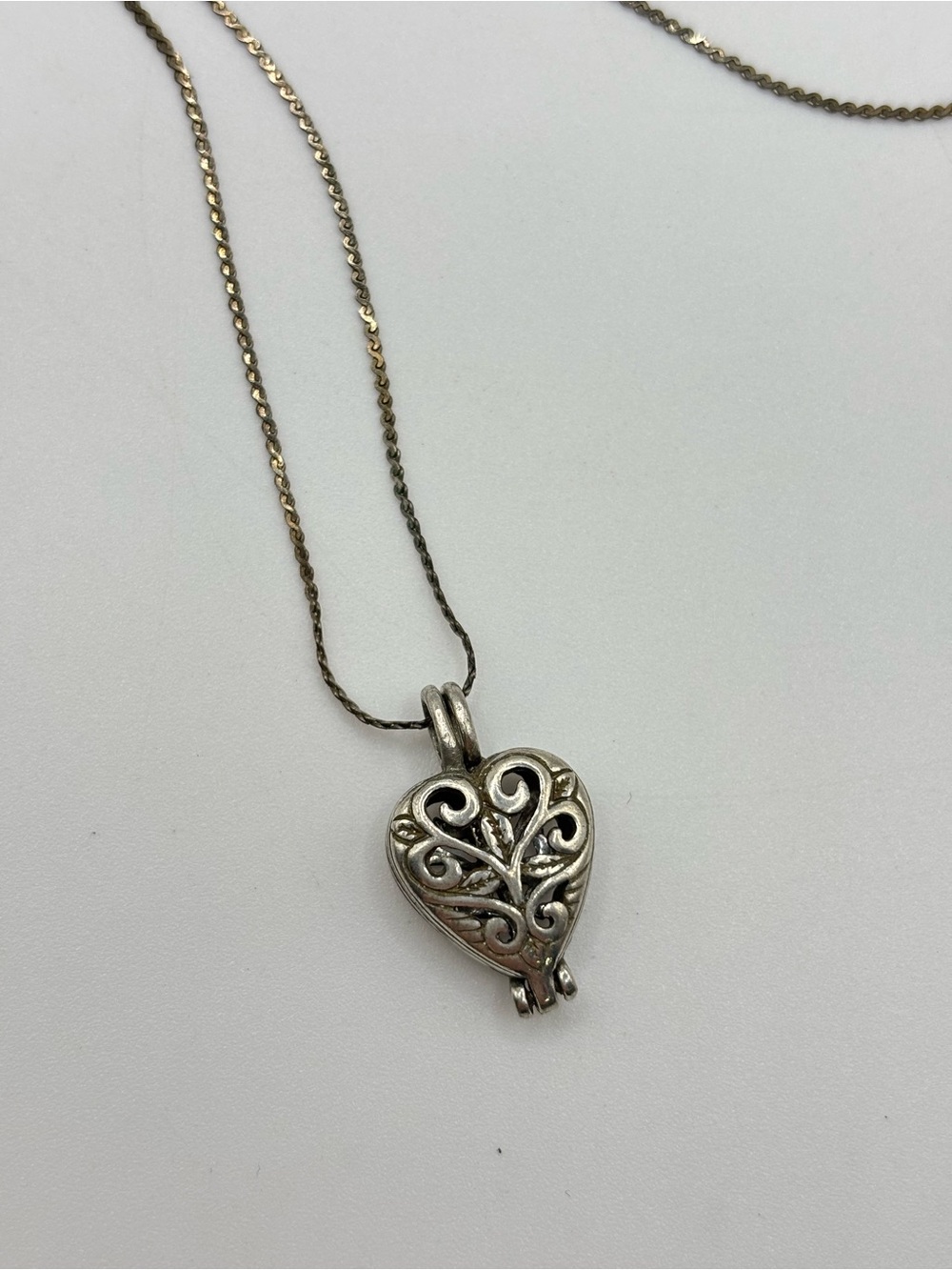 Vintage Heart Filigree Locket Necklace - CAMCO silver tone